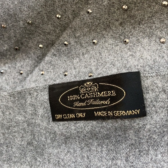 Cashmere Studded Shawl - Picture 7 of 7